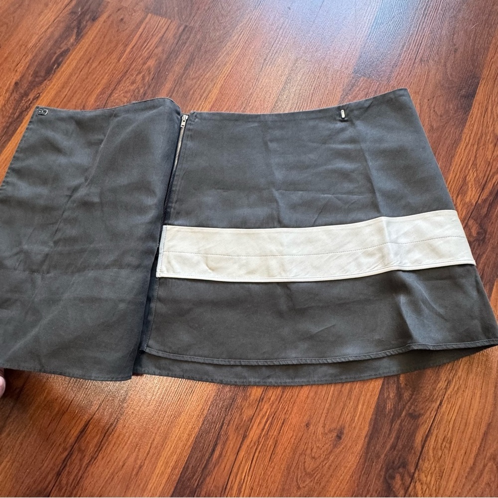 Acne Studios Mini Skirt Contrast Panel Size 42 US 10/12 - Picture 3 of 10